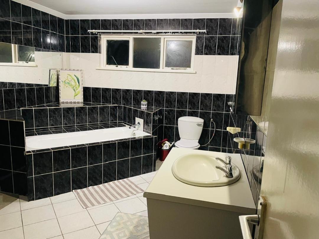 Coastwave Guest House Walvis Bay Dış mekan fotoğraf